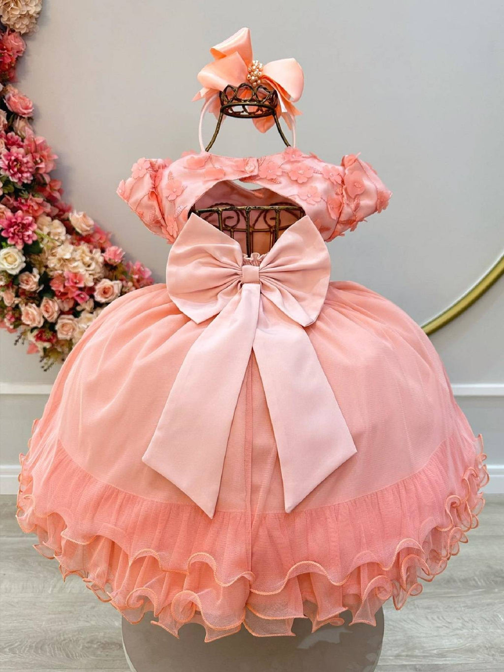 Vestido Infantil Salmão com Apliques de Flores e Renda Luxo