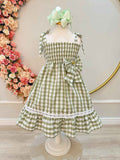 Vestido Infantil Xadrez Verde Claro com Broche para Uso Casual