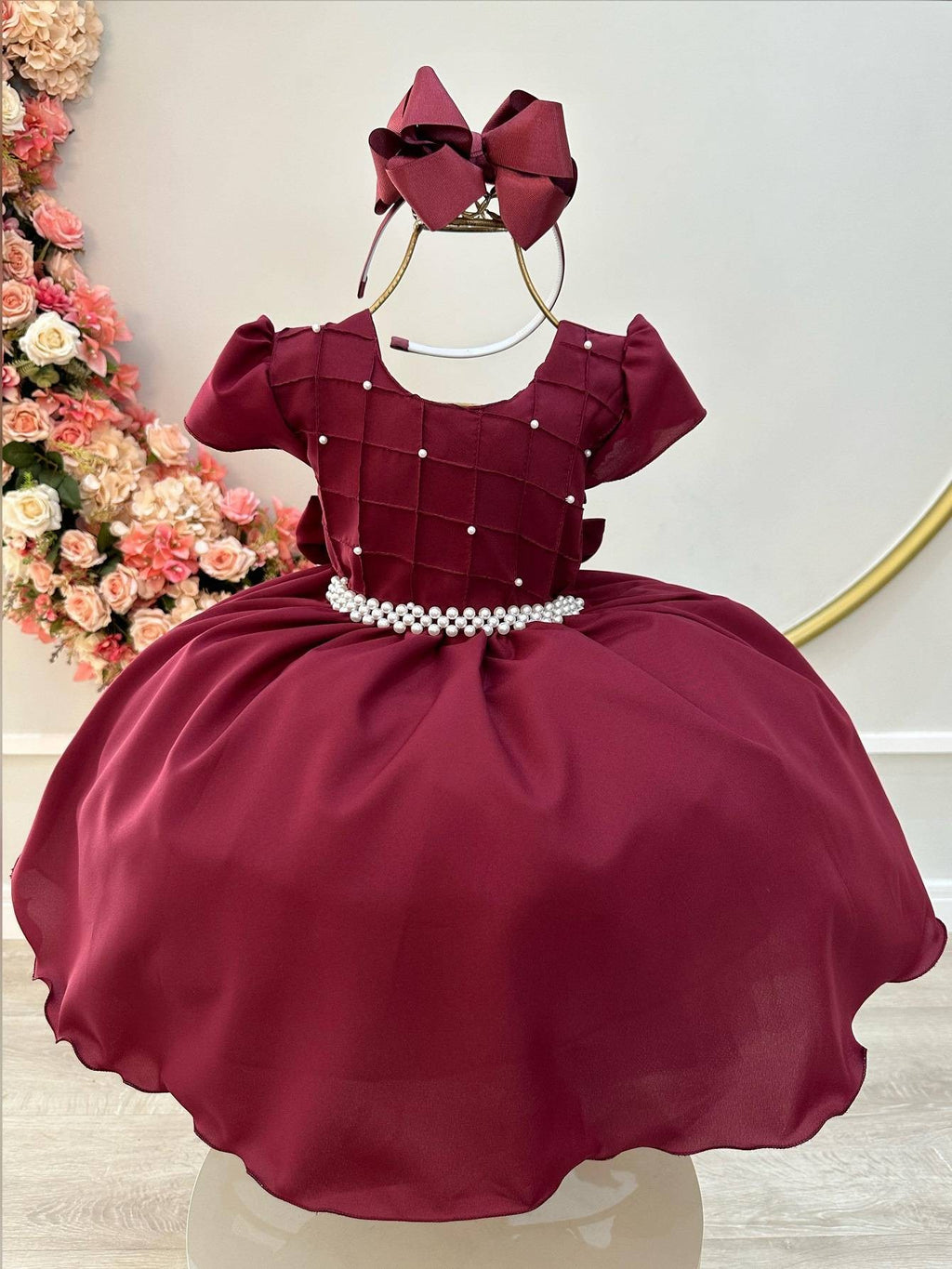 Vestido Infantil Marsala Com Busto Nervura e Detalhes em Pérolas
