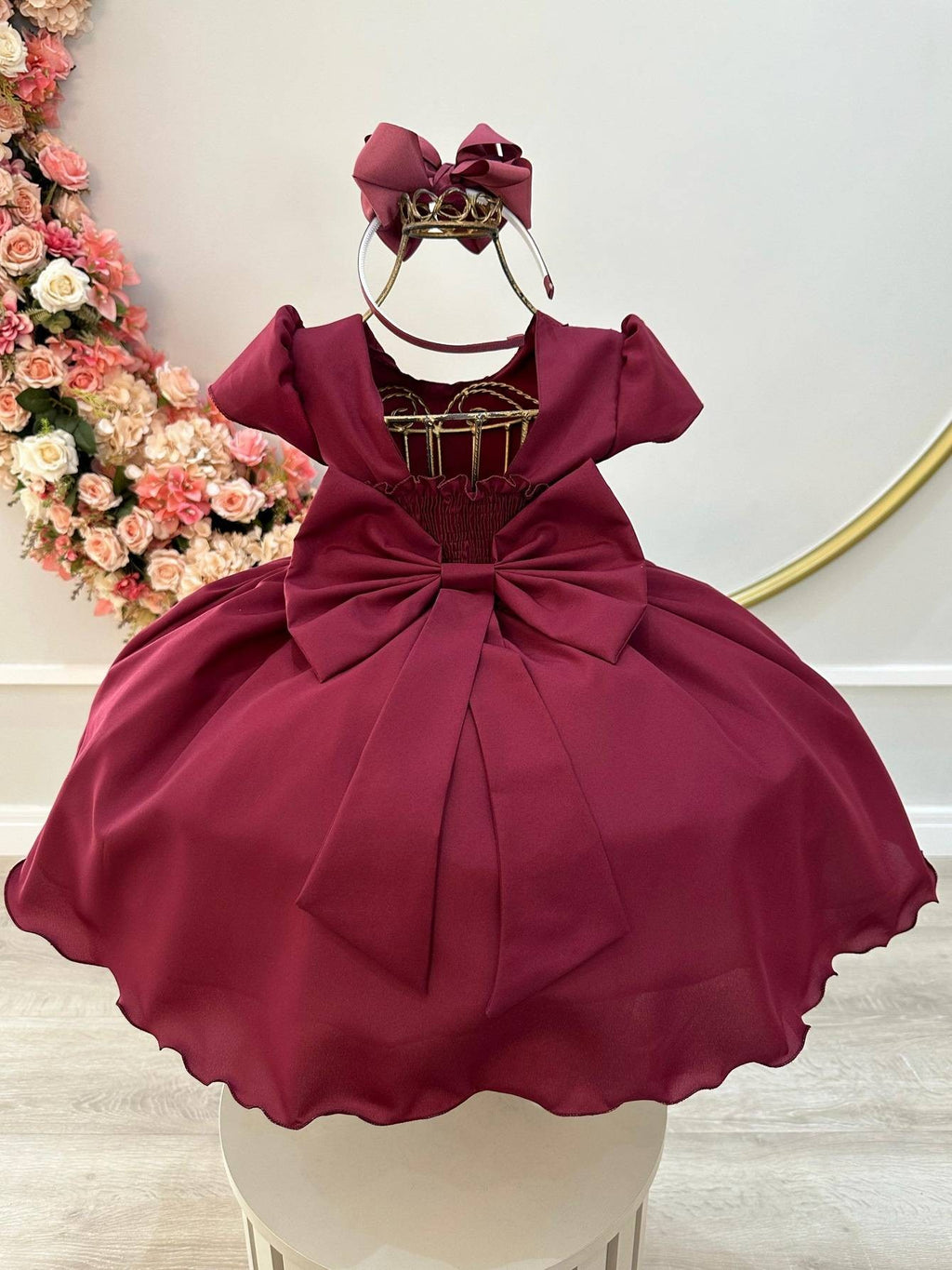 Vestido Infantil Marsala Com Busto Nervura e Detalhes em Pérolas