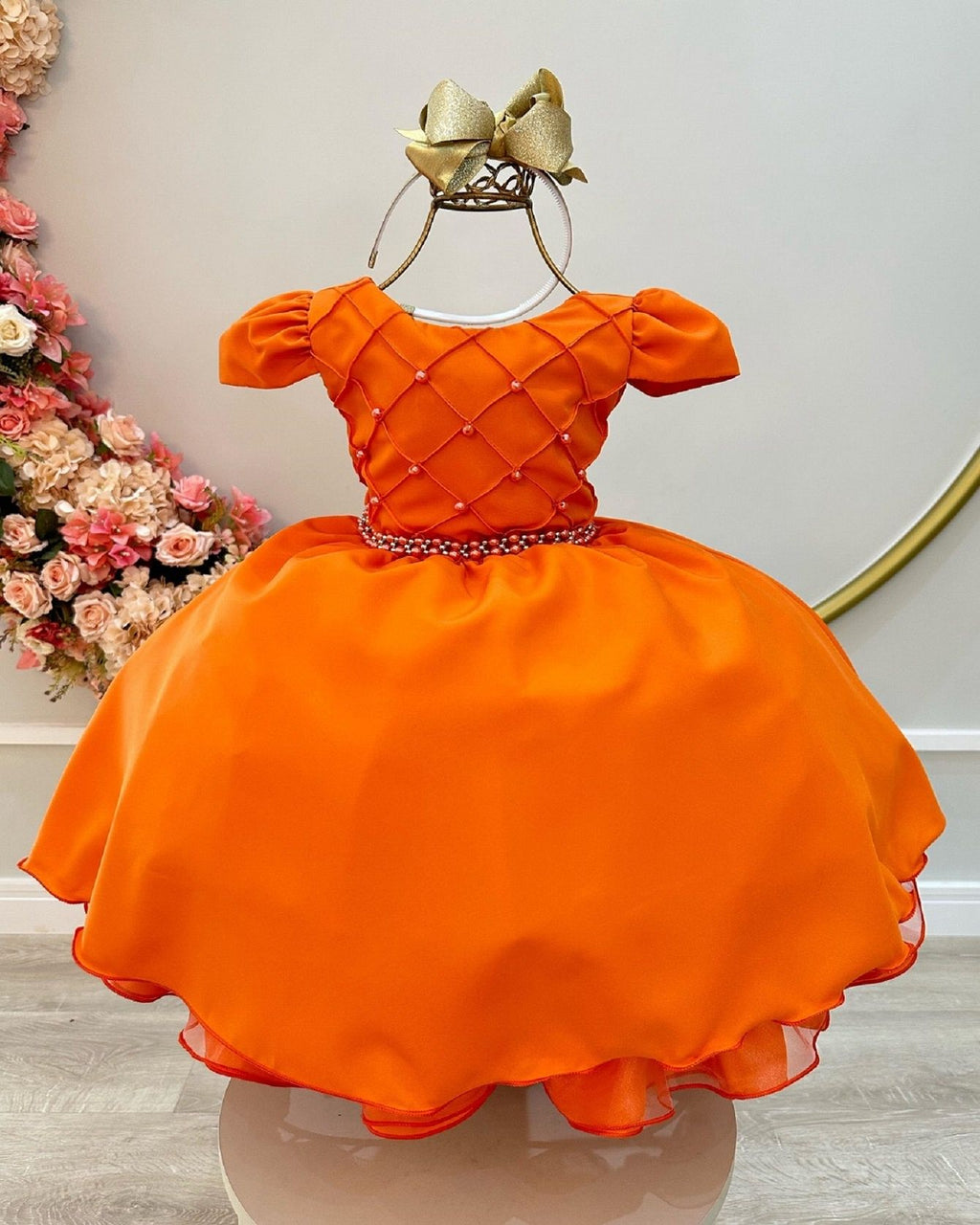 Vestido Infantil Terracota com Busto Nervura e Cinto de Pérolas