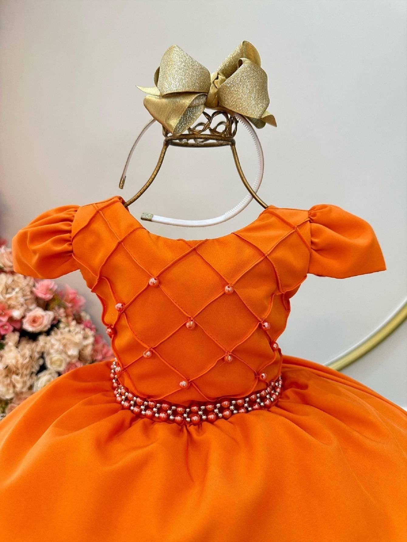 Vestido Infantil Terracota com Busto Nervura e Cinto de Pérolas