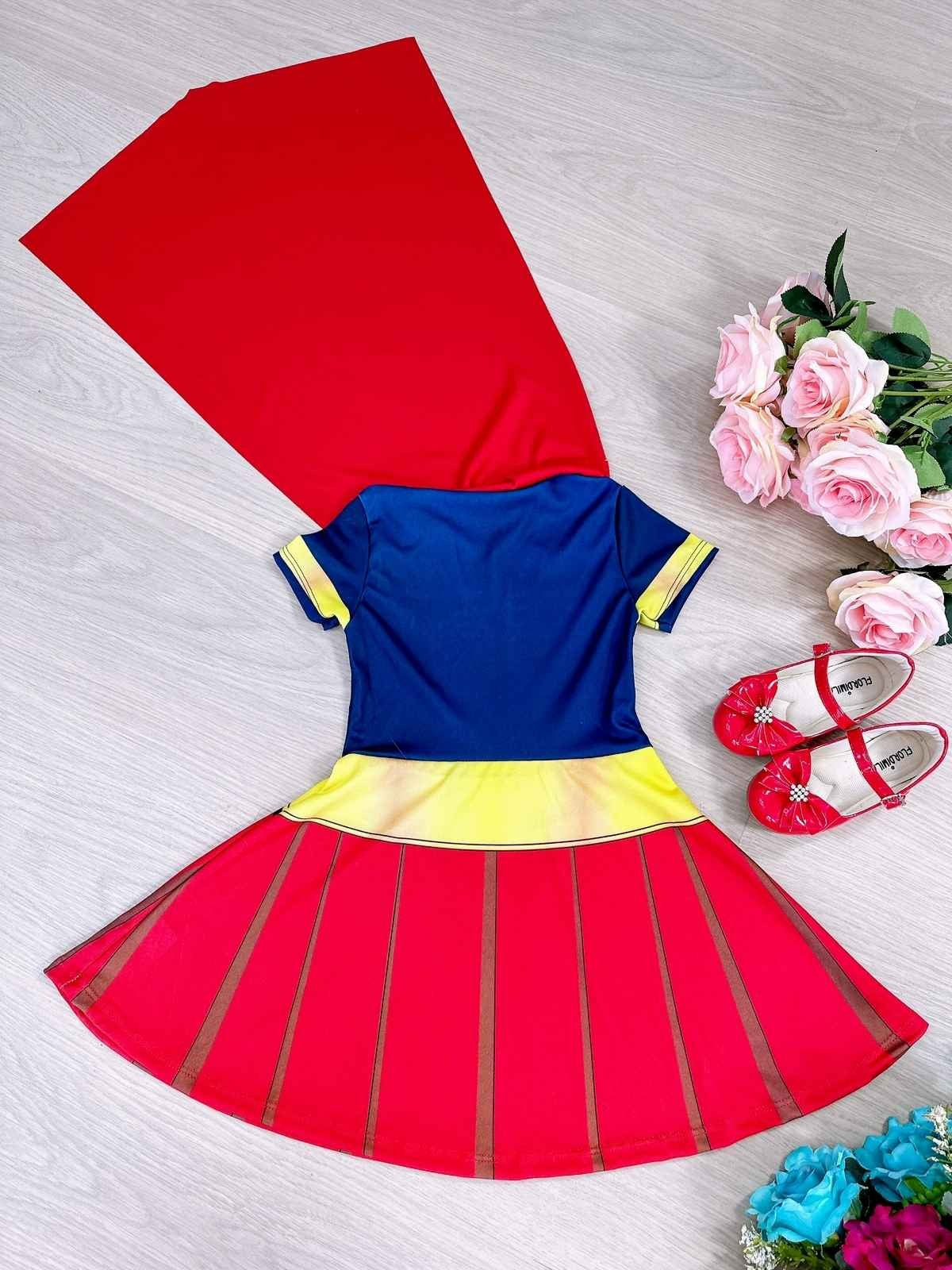Fantasia Temática Super Girls com Tecido 100% Poliéster