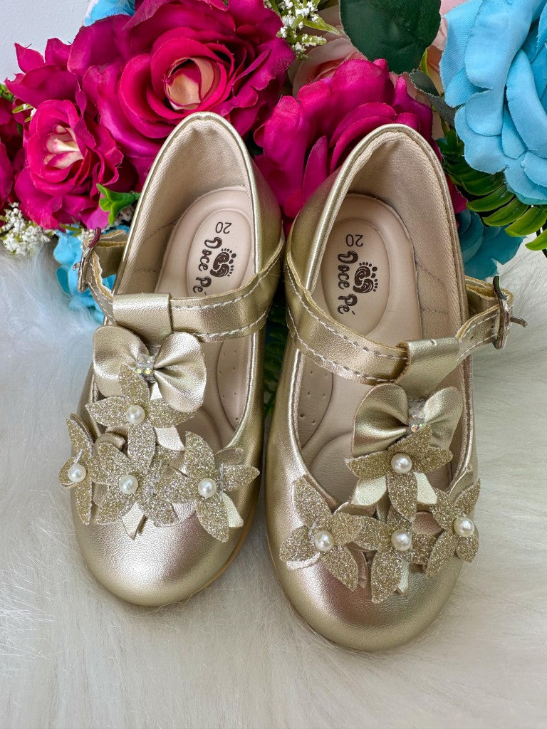 Sapatilha Dourada com Apliques de Flores e Pérolas para Crianças