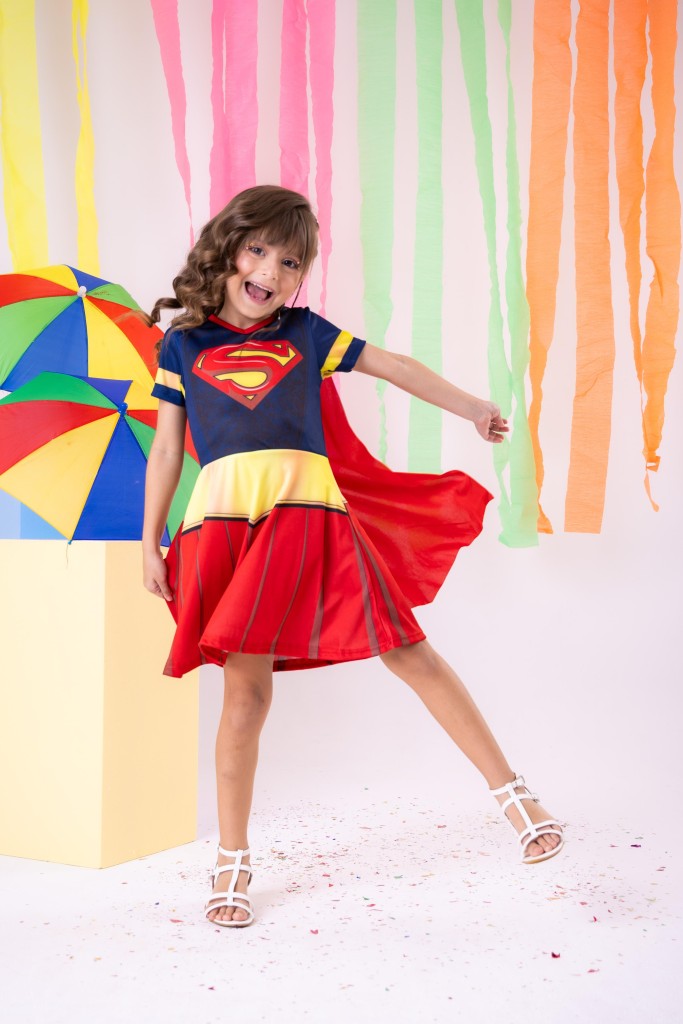 Fantasia Temática Super Girls com Tecido 100% Poliéster