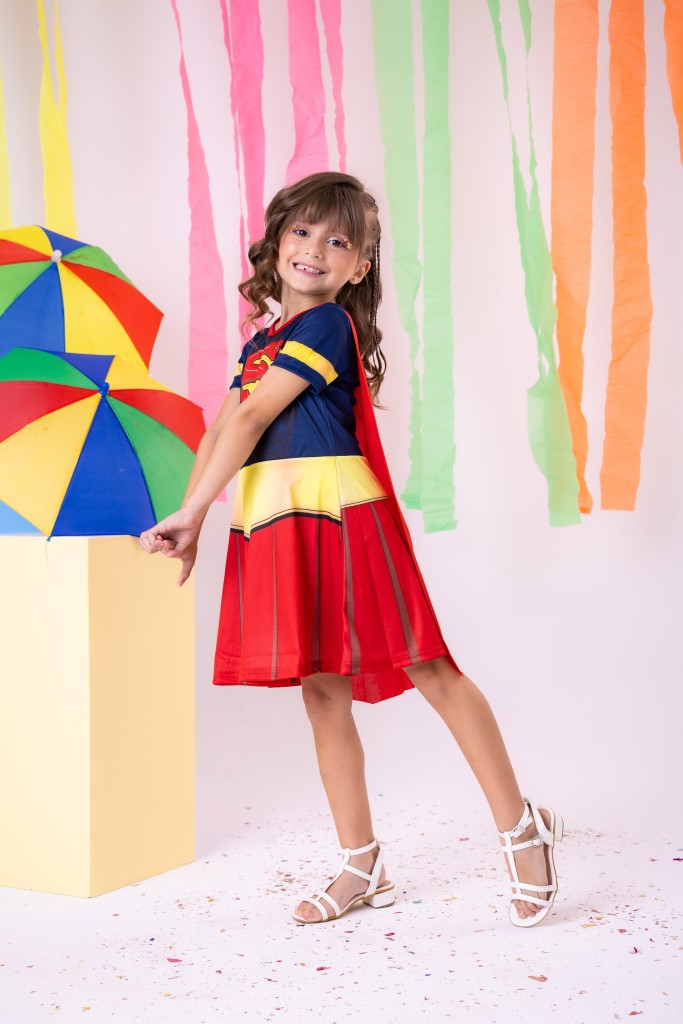 Fantasia Temática Super Girls com Tecido 100% Poliéster