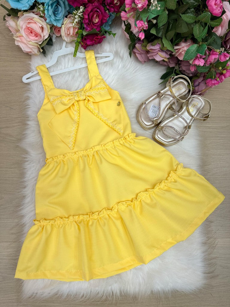 Vestido Amarelo Infantil em Poliéster com Laço e Gola Redonda