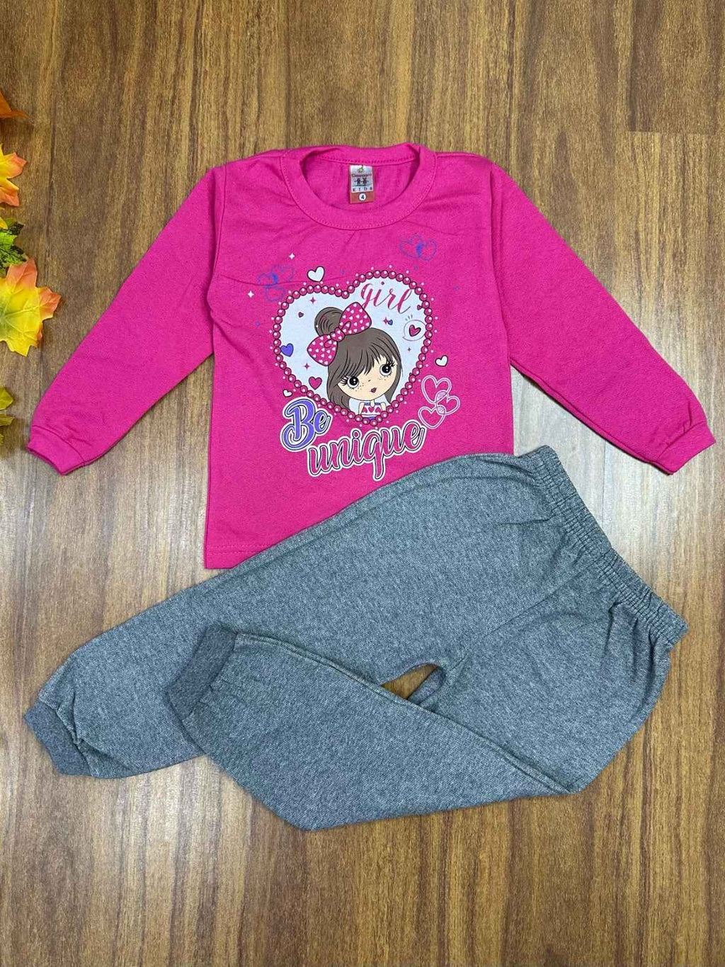 Conjunto de Moletom Infantil com 8 Peças para Meninas