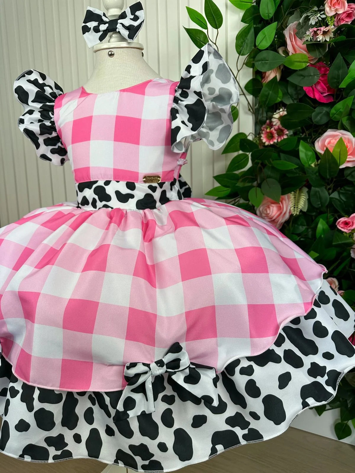 Vestido Infantil Rosa Temático Fazendinha com Laço e Forro Confortável