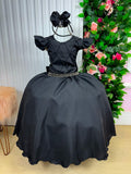 Vestido Longo Preto com Babado Tule e Pérolas para Festas