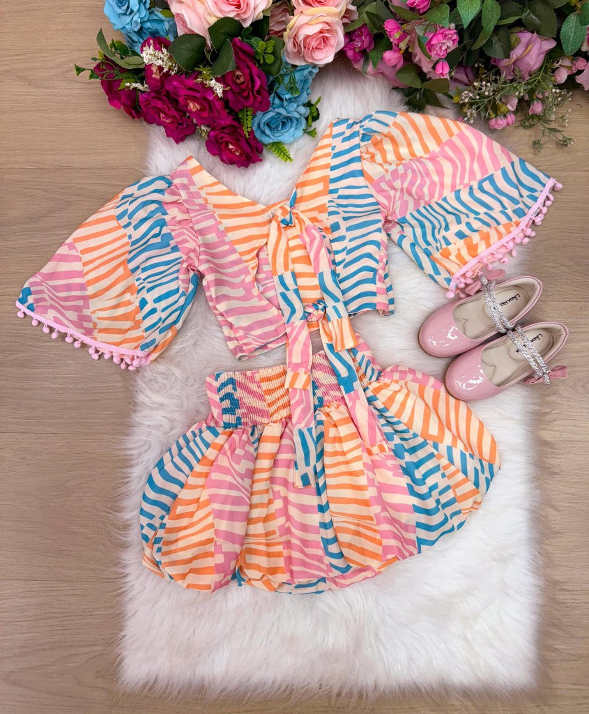 Conjunto Infantil Rosa Bebê com Blusinha e Saia Balonê