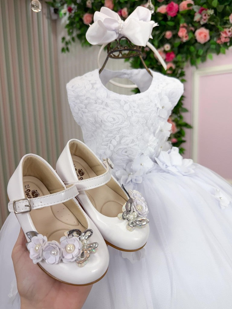 Vestido Branco Infantil em Tule com Laço para Daminhas e Floristas