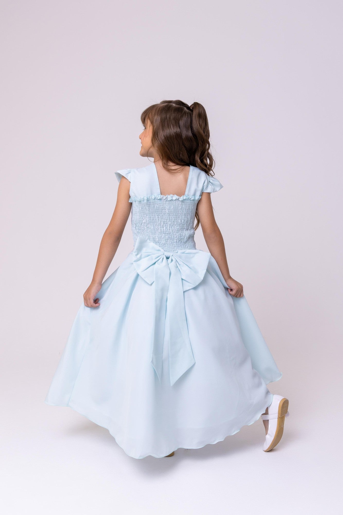 Vestido Longo Verde Porto Fino com Babado em Tule e Cinto