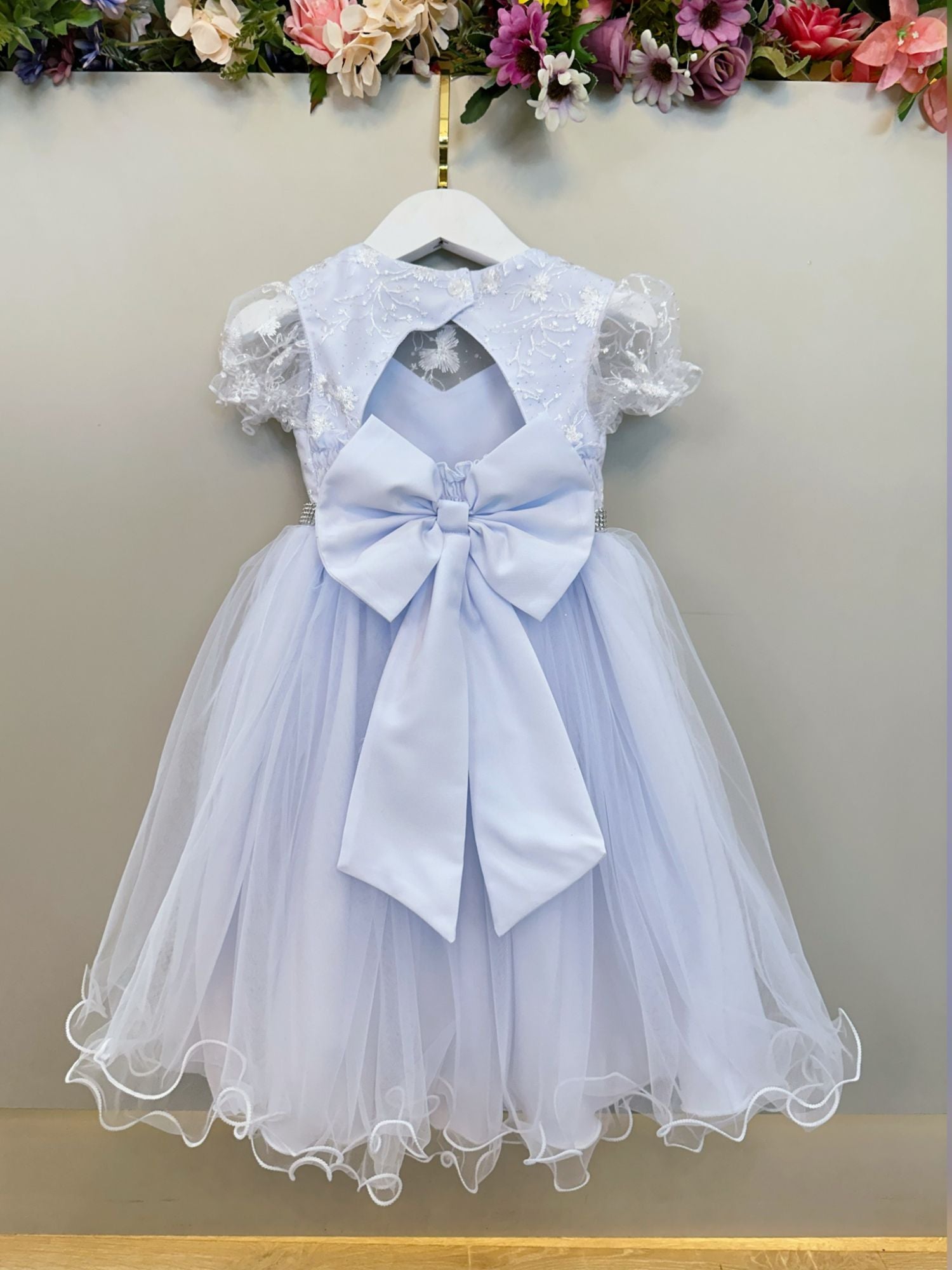 Vestido Infantil Branco Com Renda Para Daminhas De Batizado