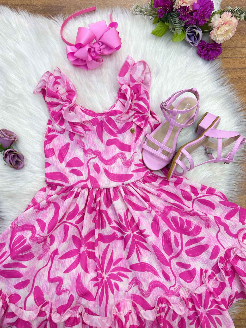 Vestido Infantil Rosa Chiclete com Estampa Floral para Primavera