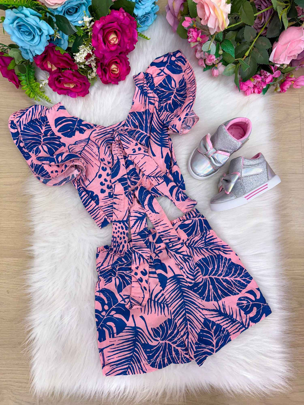 Conjunto Rosa de Viscose com Short e Cropped para o Verão