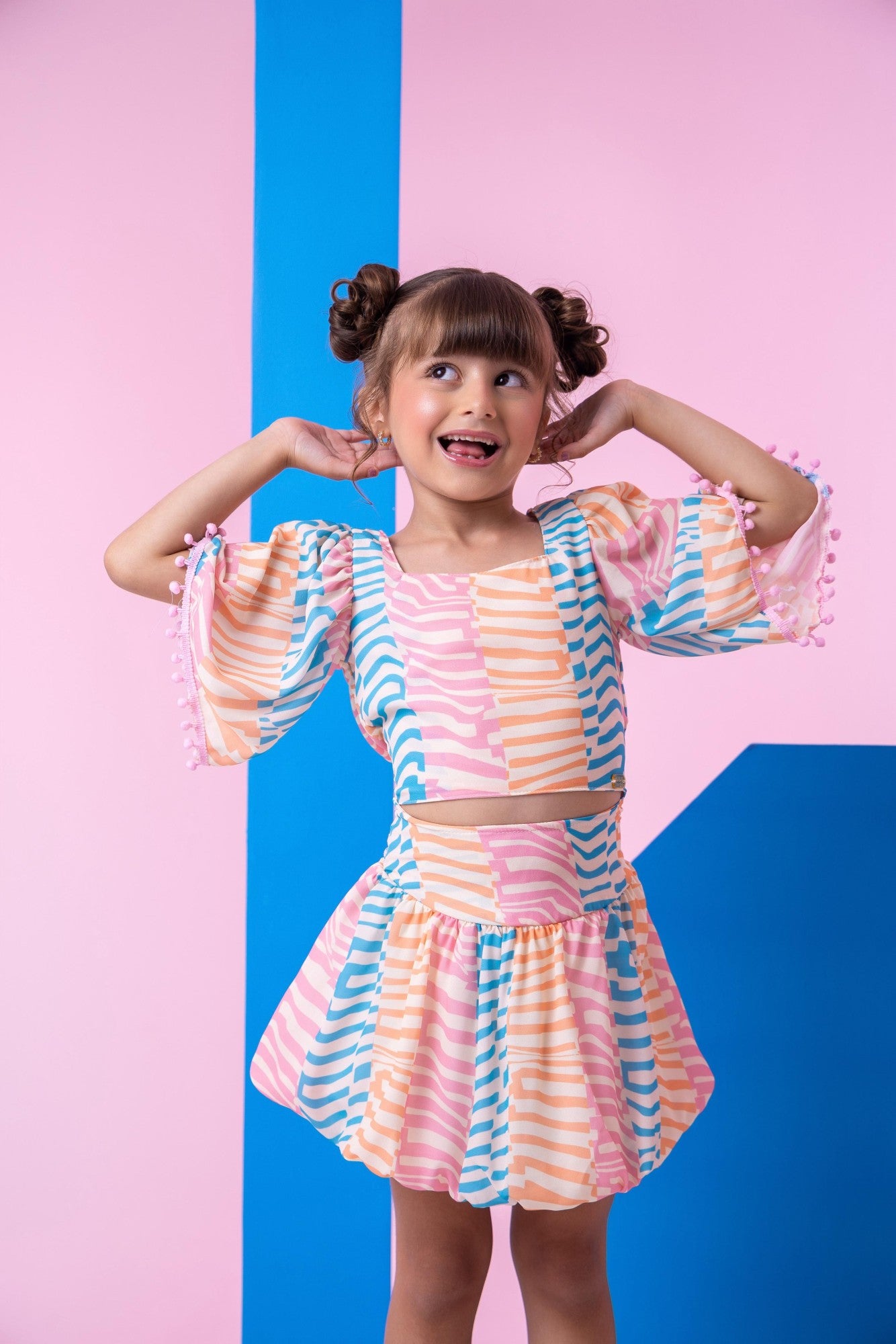 Conjunto Infantil Rosa Bebê com Blusinha e Saia Balonê