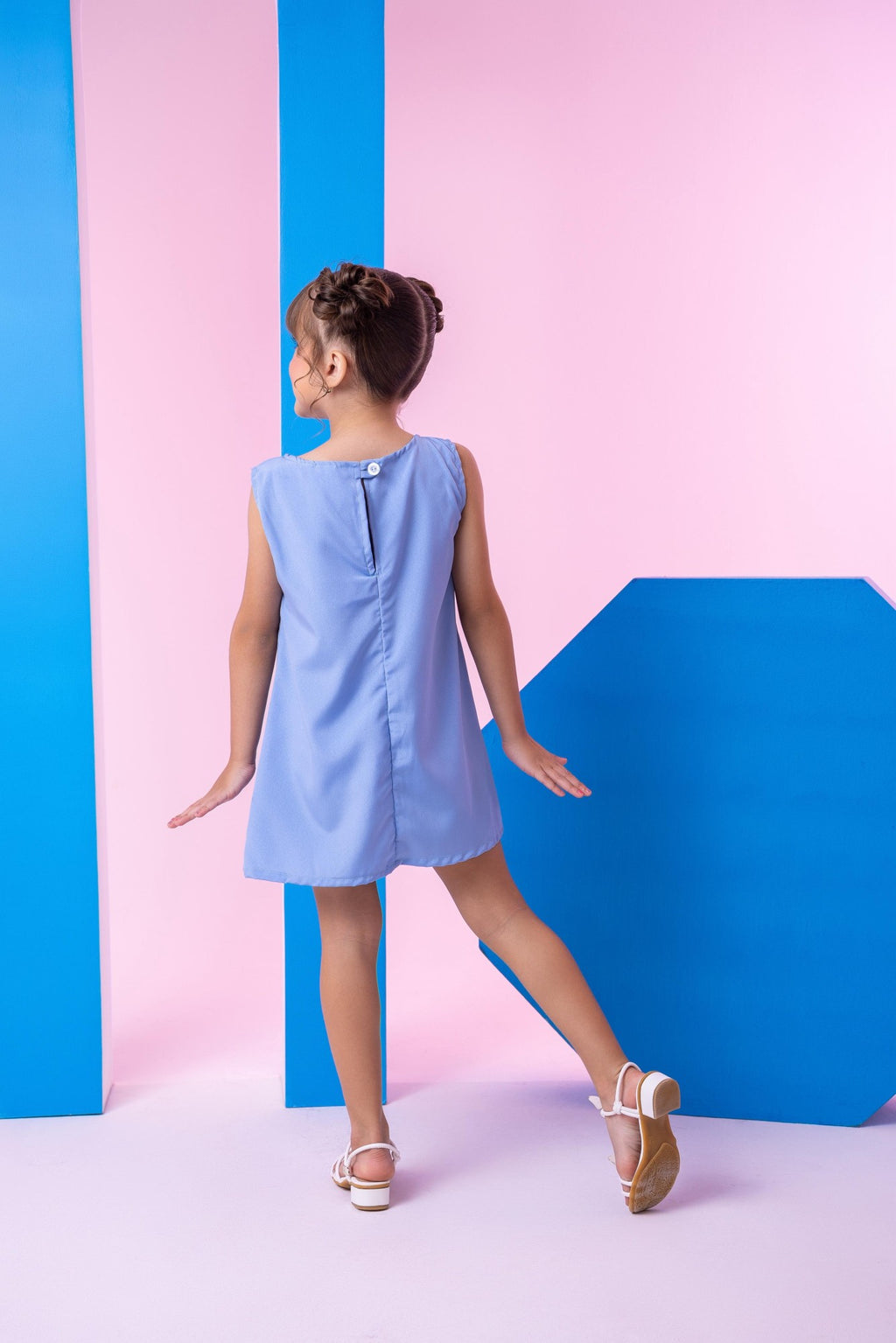 Vestido Azul Sem Manga em Tecido Light Basic para Mães e Filhas
