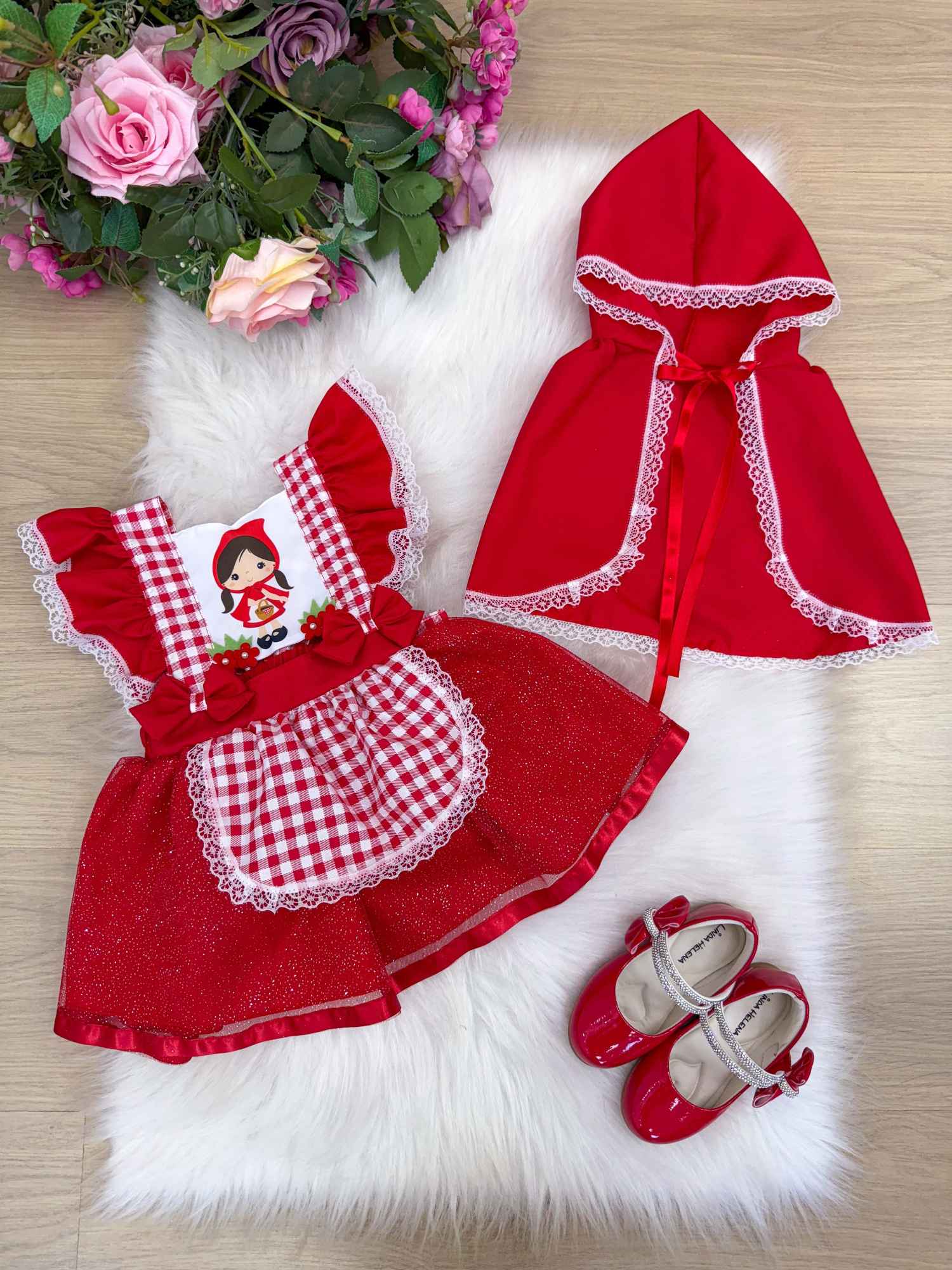Vestido Temático Chapeuzinho Vermelho em Tecido 100% Poliéster para Crianças de 03 Meses a 2 Anos