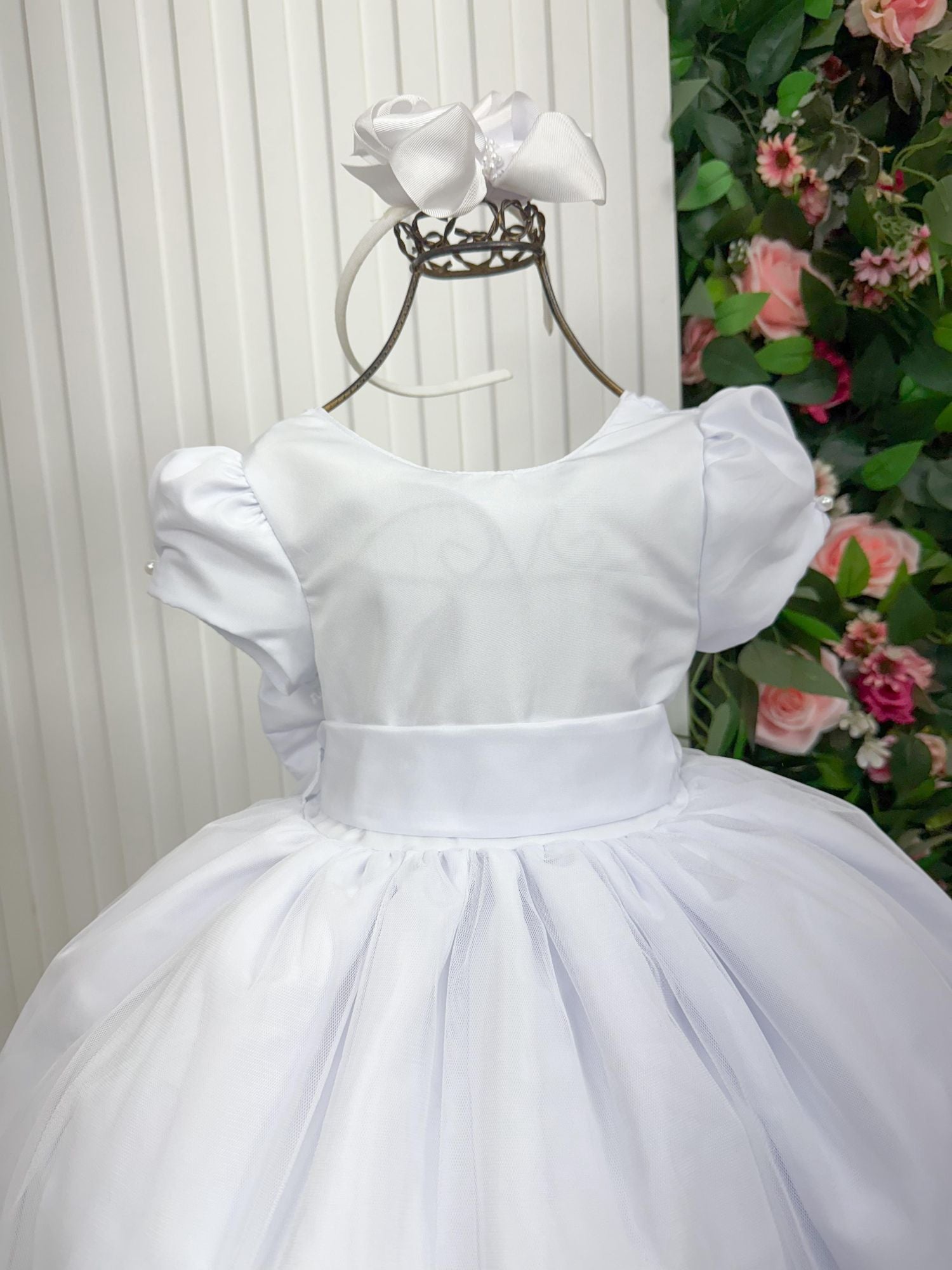 Vestido Longo Infantil Branco em Poliéster com Laço Removível