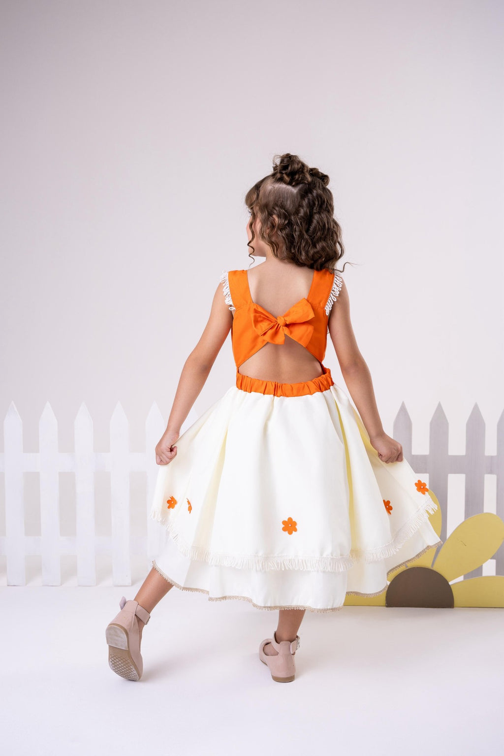 Vestido Kids Moana em Tecido 100% Poliéster com Gola Reta e Mangas Regatas