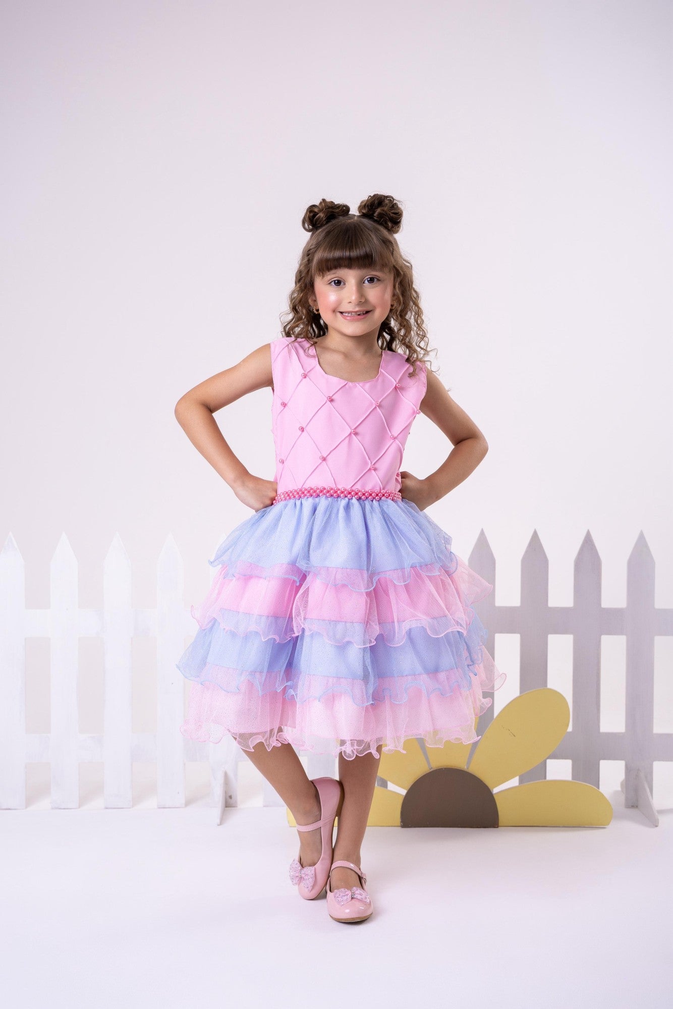 Vestido Colorido Infantil em Poliéster com Babados e Laço