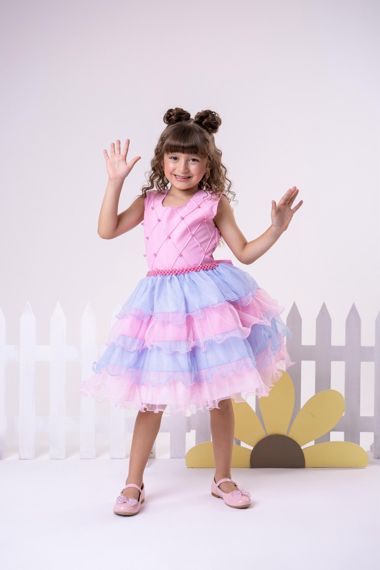 Vestido Colorido Infantil em Poliéster com Babados e Laço