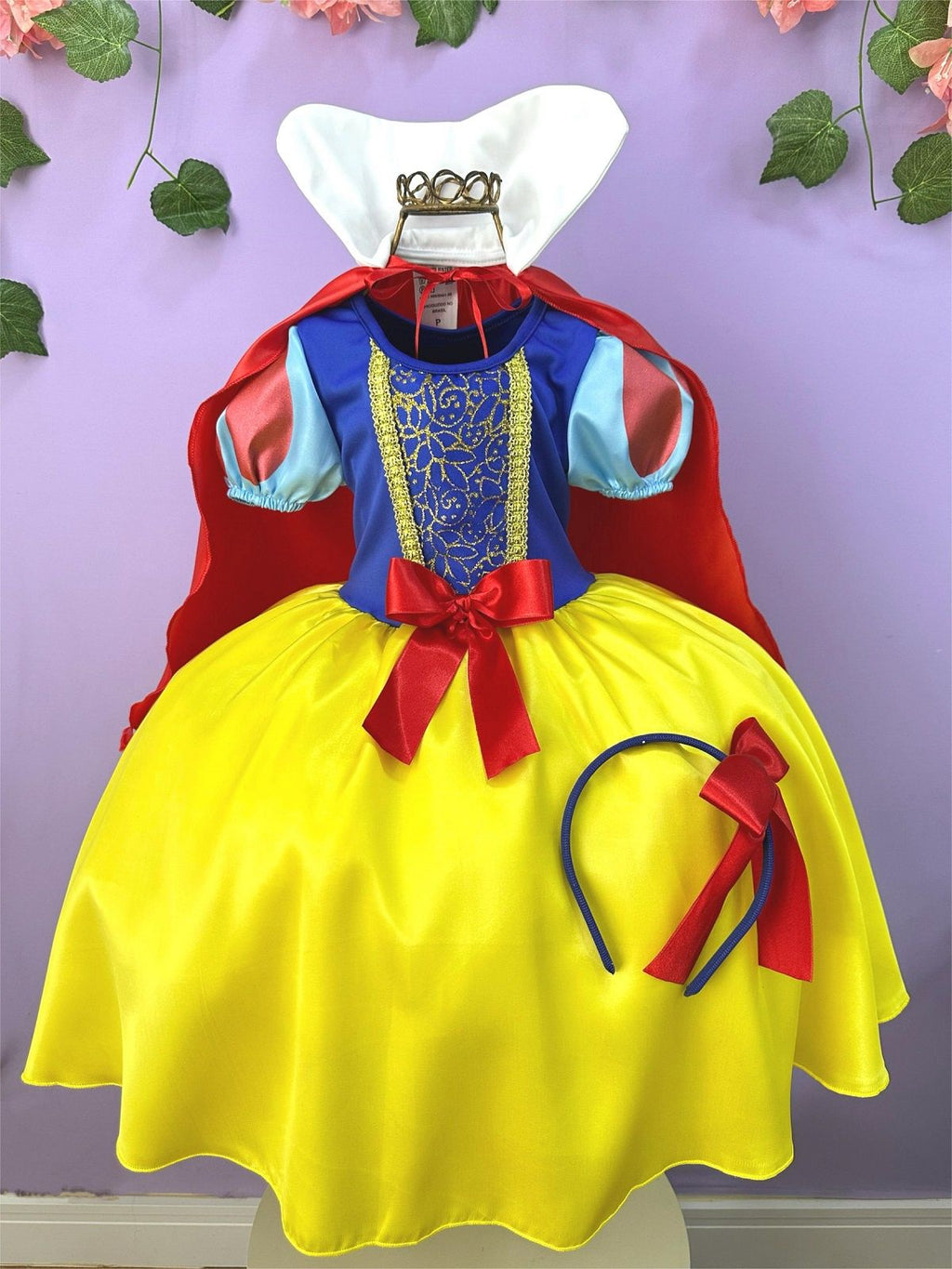 Fantasia Infantil Branca de Neve com Tiara e Capa Amarela