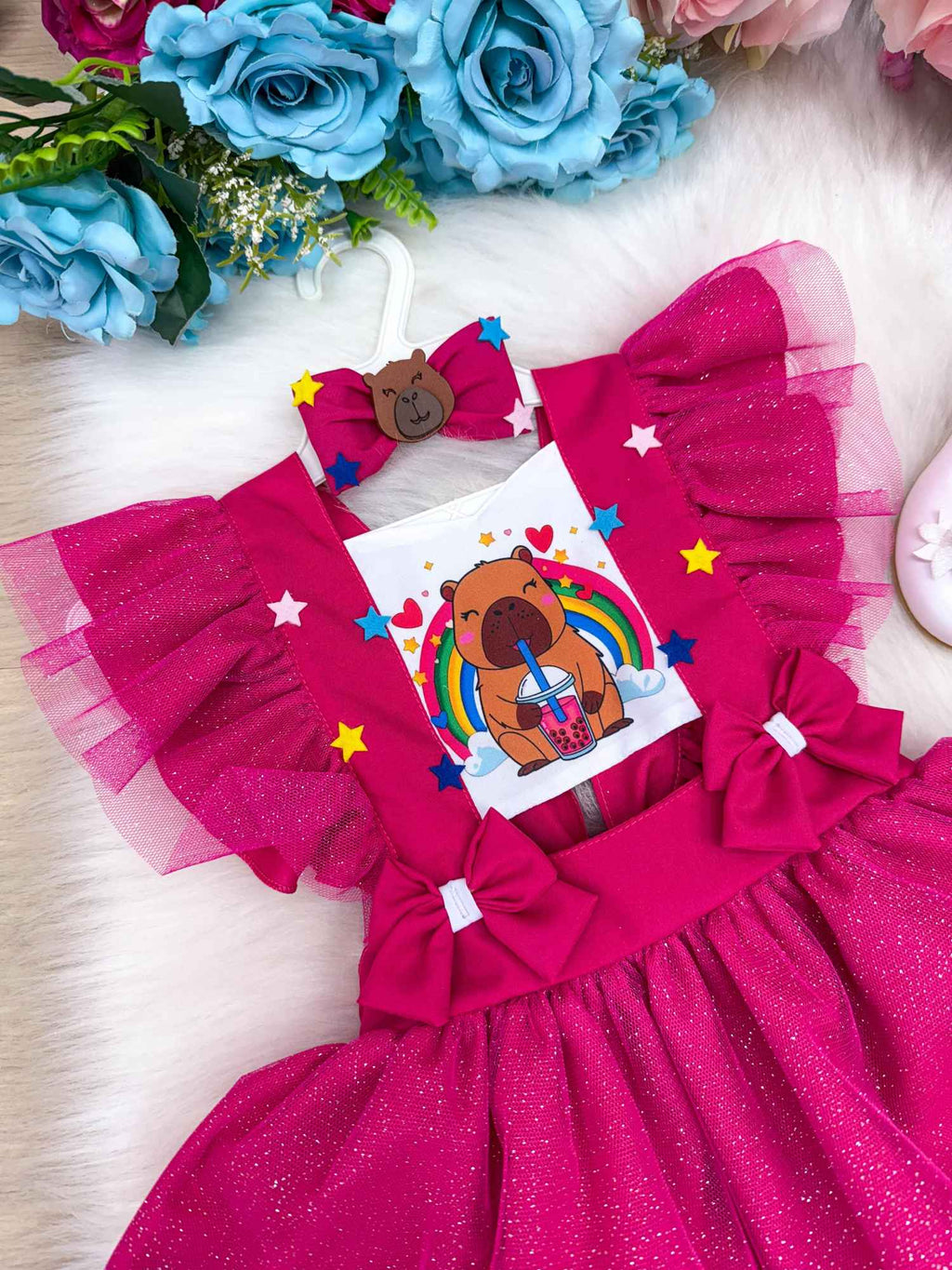 Vestido Temático Capivara em Tecido 100% Poliéster para Meninas de 03 Meses a 2 Anos