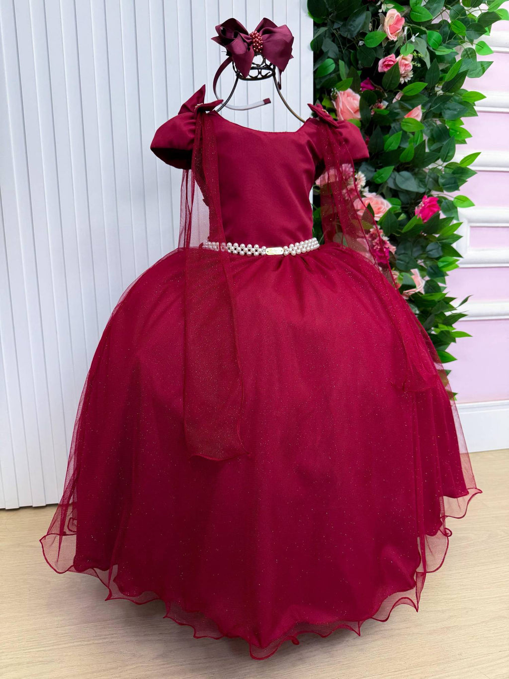 Vestido Longo Marsala em Tecido Techno Sport com Laço e Tule