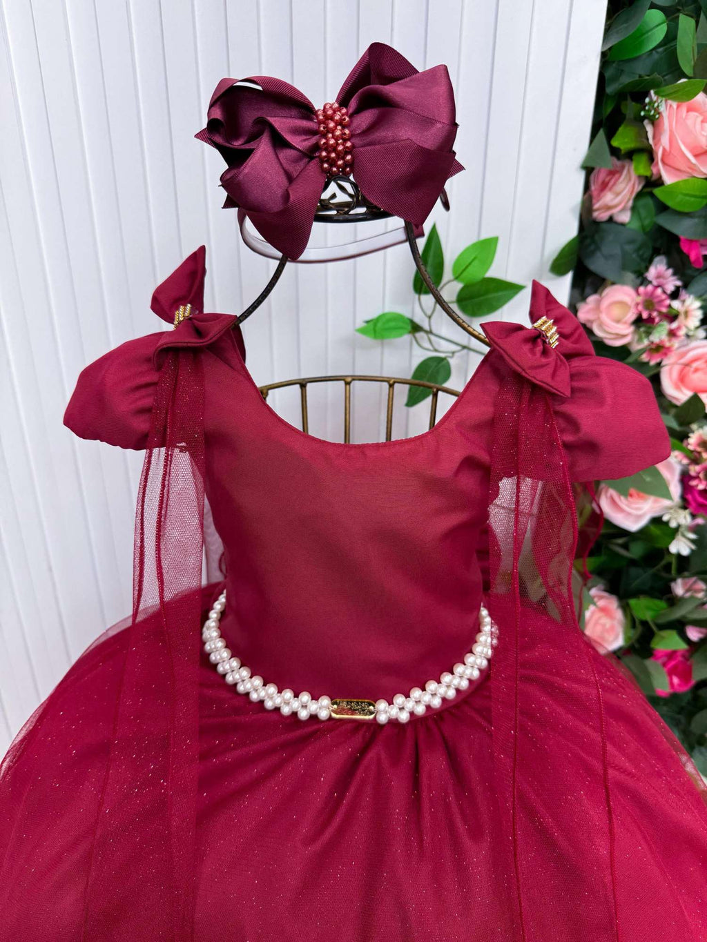 Vestido Longo Marsala em Tecido Techno Sport com Laço e Tule