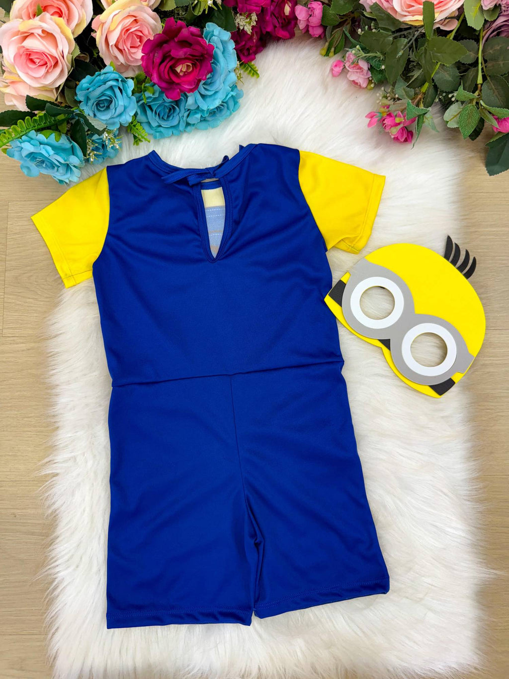 Fantasia Minions com Macacão Jeans Azul e Máscara Exclusiva