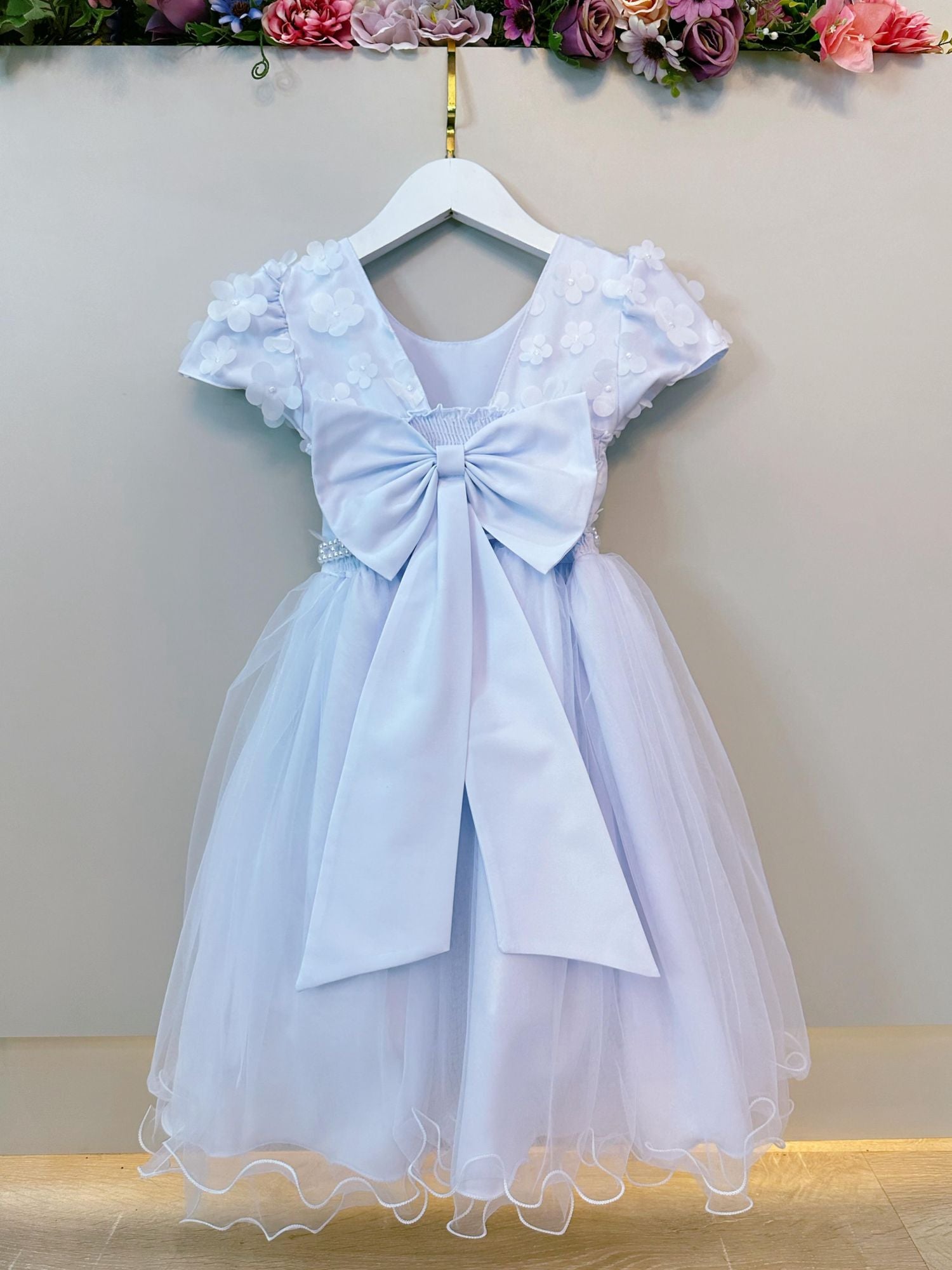 Vestido Infantil Branco Com Renda Para Festas e Casamentos