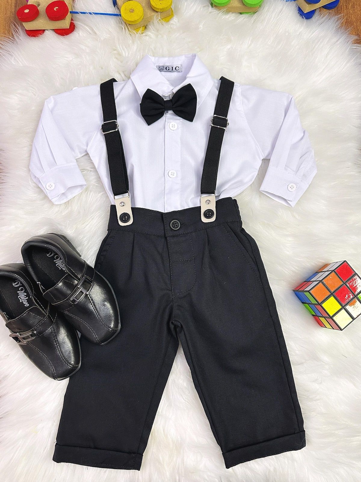 Conjunto Social Bebê Preto e Branco com Calça de Algodão e Camisa de Poliéster