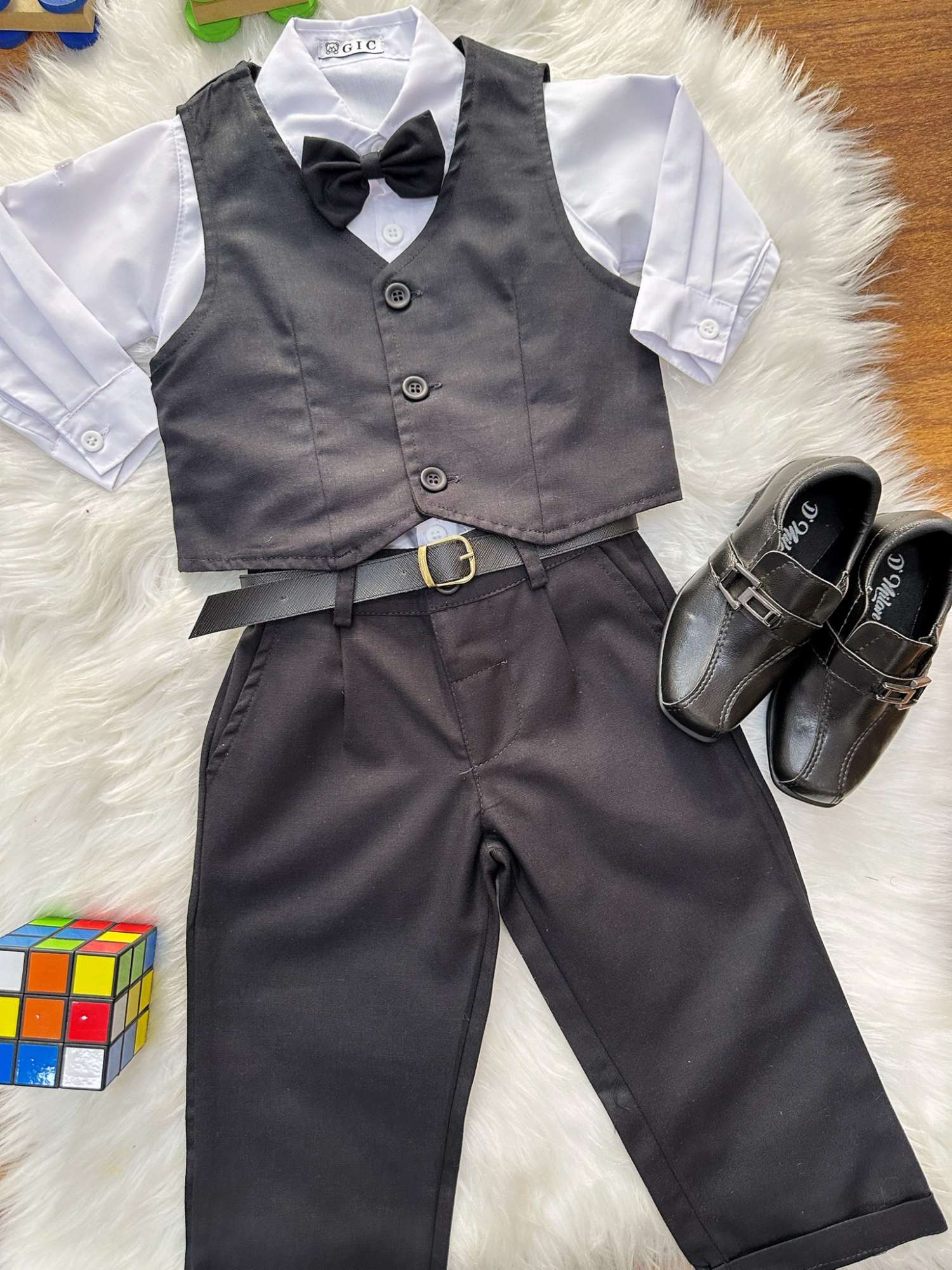 Conjunto Social Luxo Pajem Camisa Branca e Calça Preta