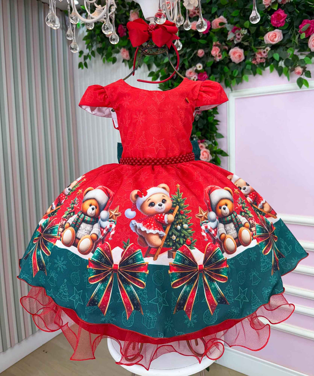 Vestido Vermelho com Ursinhos Natalinos e Laço Verde