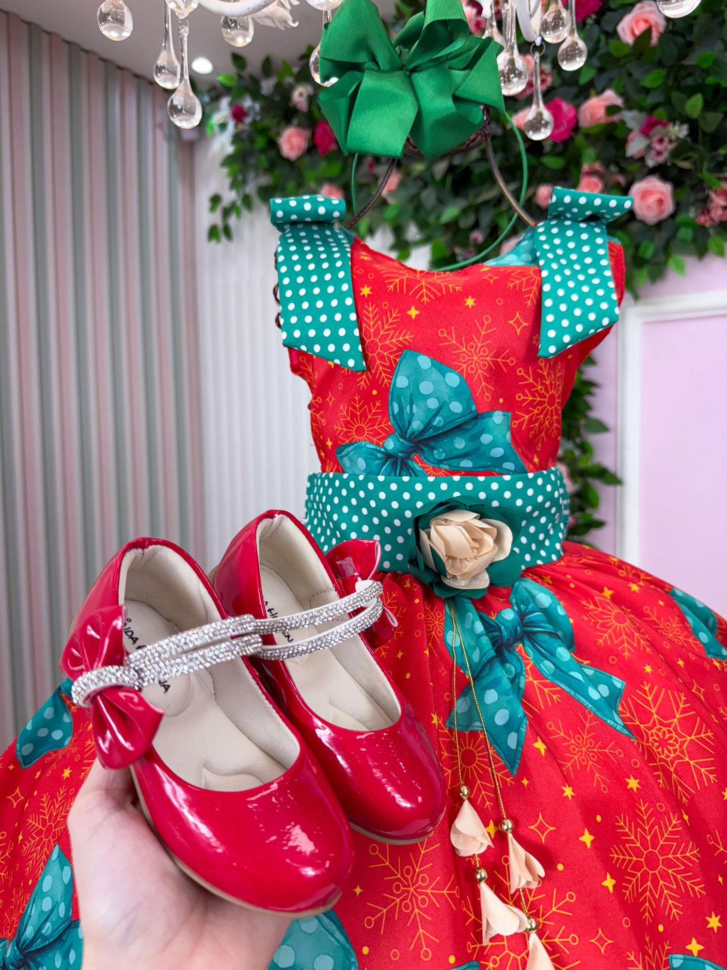 Vestido Vermelho Encantado para o Natal