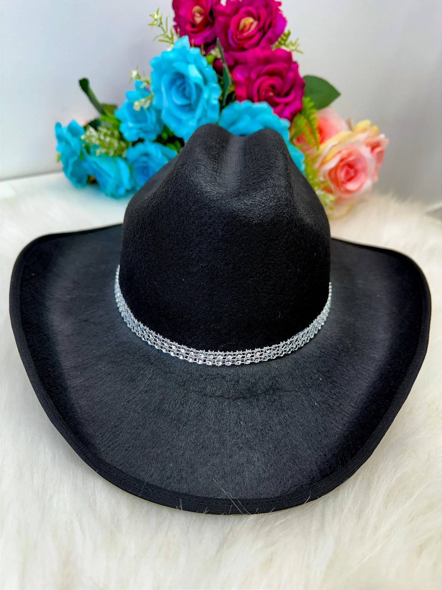 Conjunto Jeans Boiadeira com Chapéu e Franjas para Meninas