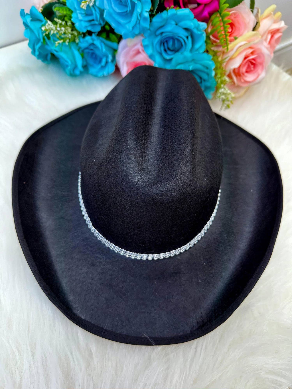 Conjunto Boiadeira Jeans Preto com Franjas e Chapéu para Meninas