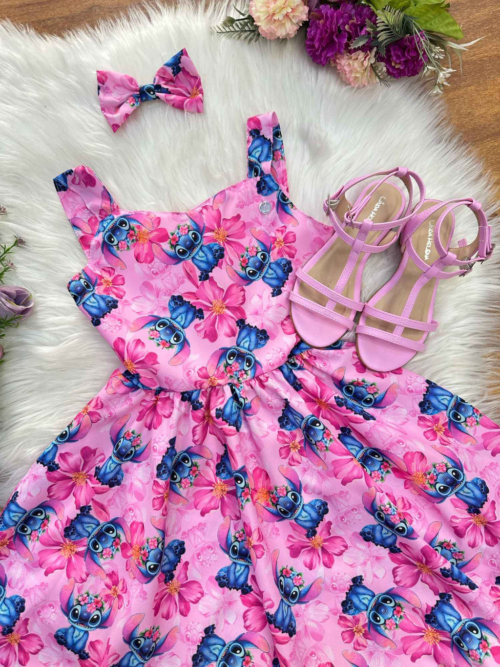 Vestido Infantil Temático com Laço Rosa para Meninas