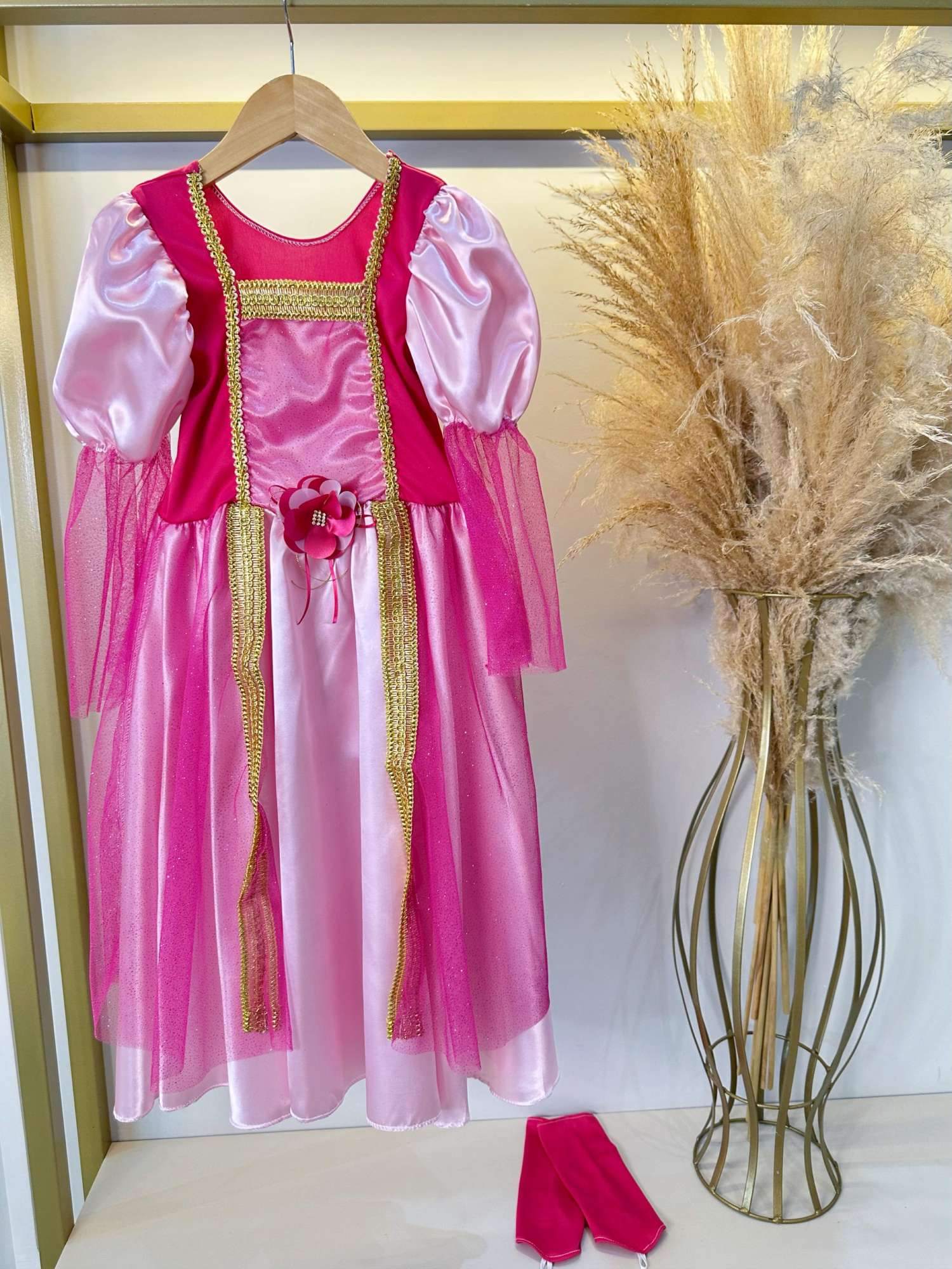 Fantasia Infantil Princesa Aurora com Luvas para Festas Luxuosas