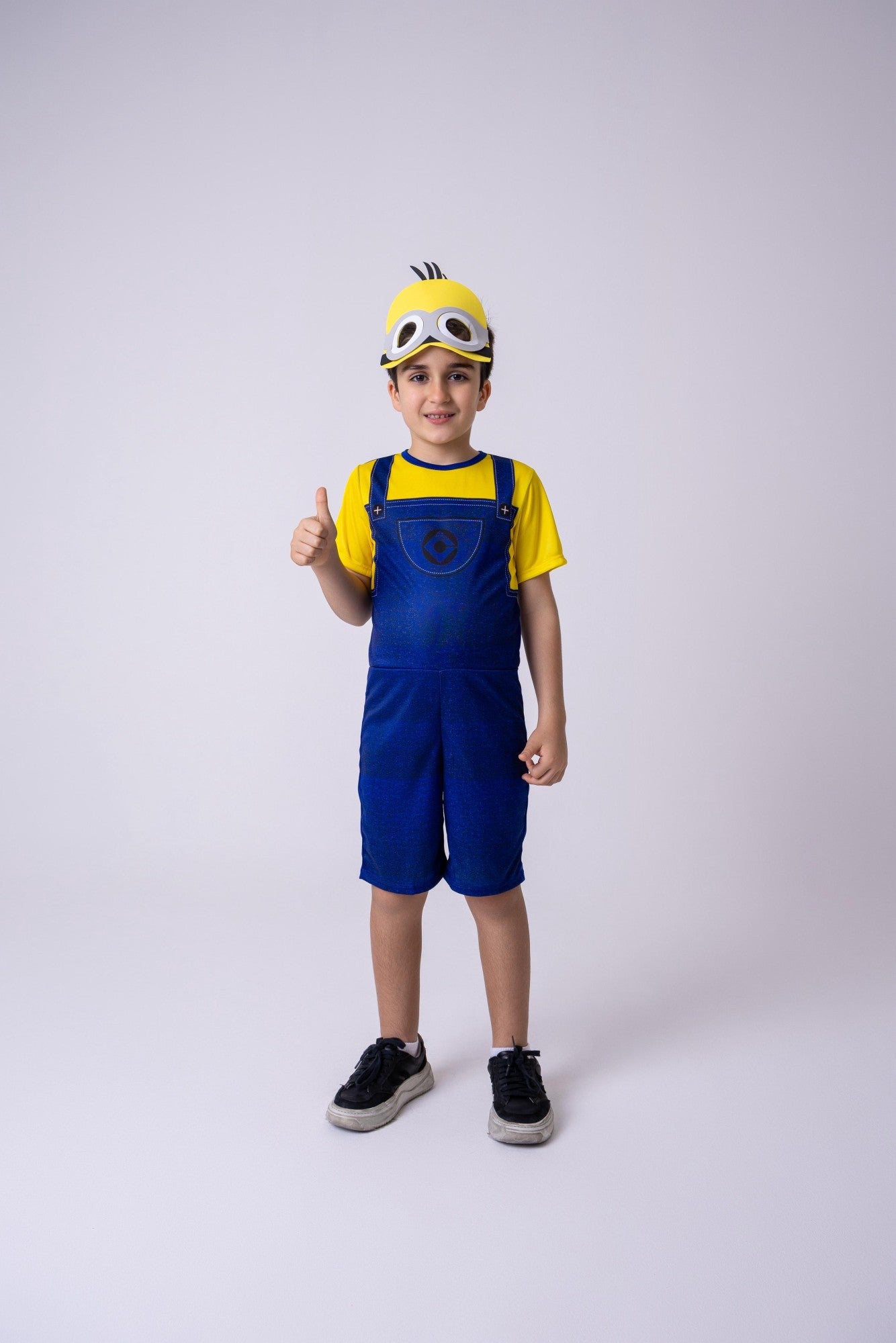 Fantasia Minions com Macacão Jeans Azul e Máscara Exclusiva