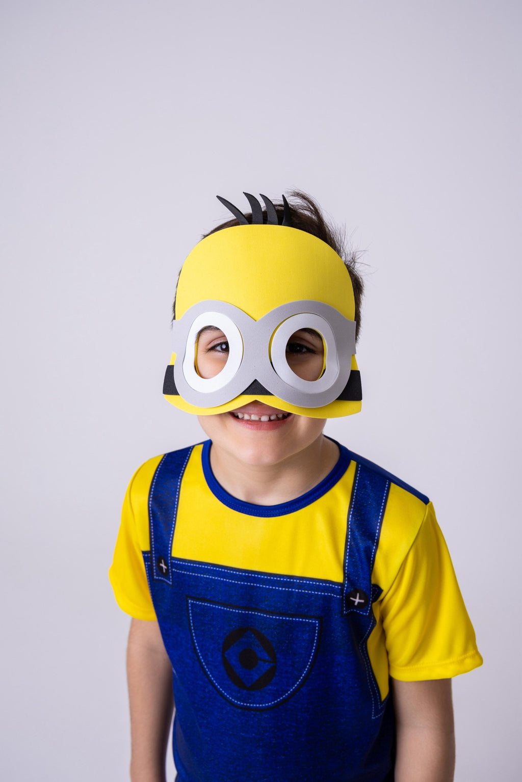 Fantasia Minions com Macacão Jeans Azul e Máscara Exclusiva