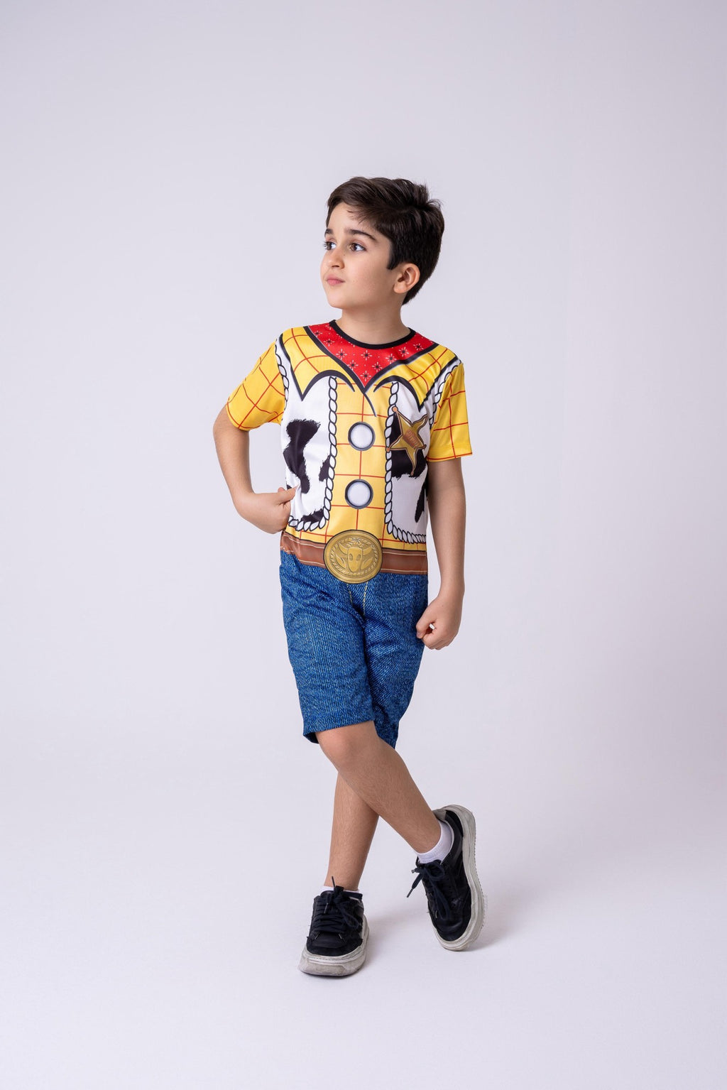 Fantasia Infantil Woody em Tecido Elenca Premium para Festas e Aniversários