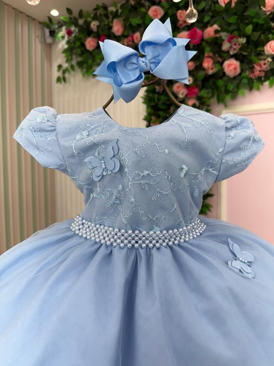 Vestido Infantil Azul Bebê com Tule e Apliques de Borboletas