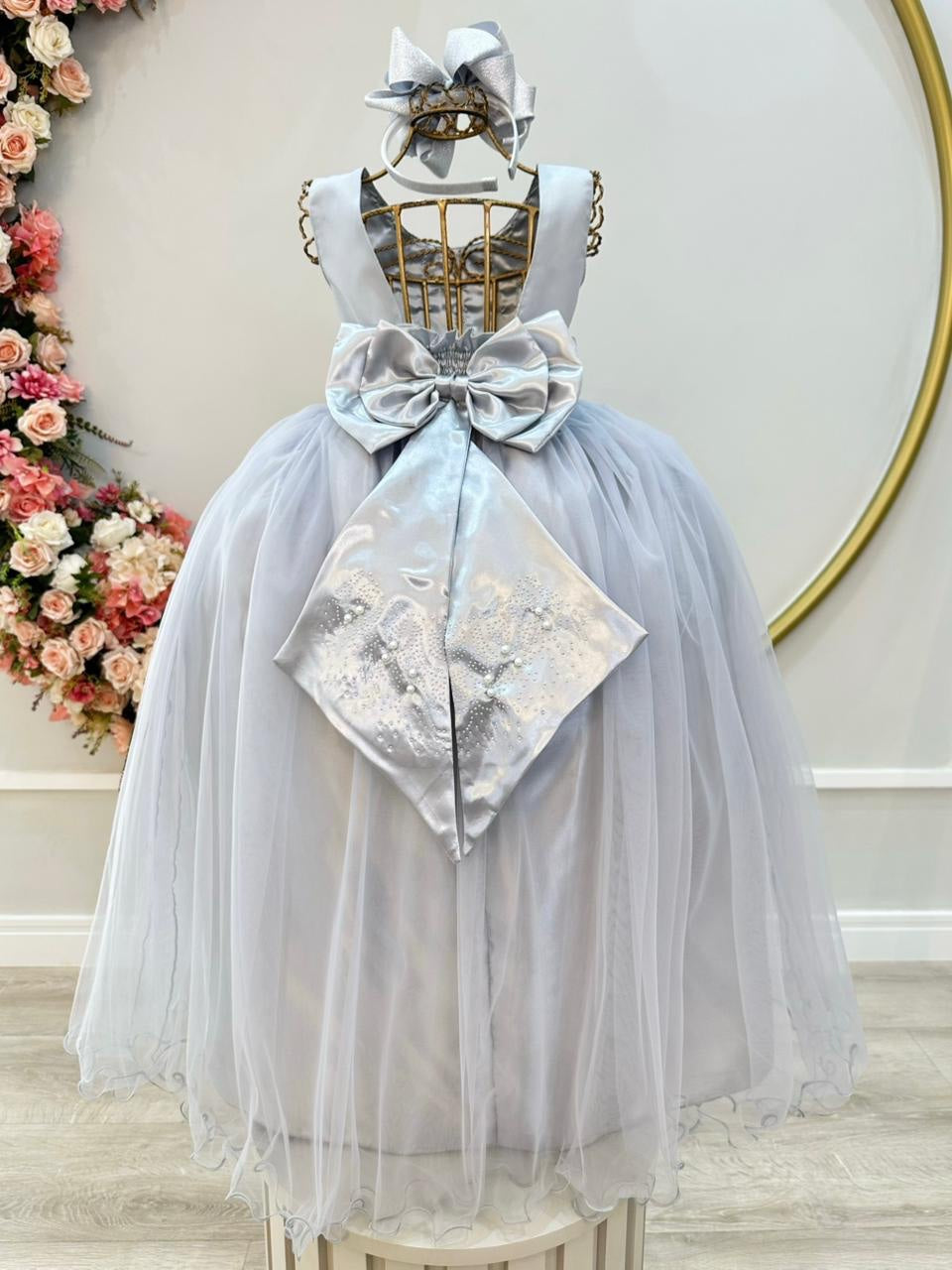 Vestido Longo Infantil Prata com Pérolas para Damas de Honra