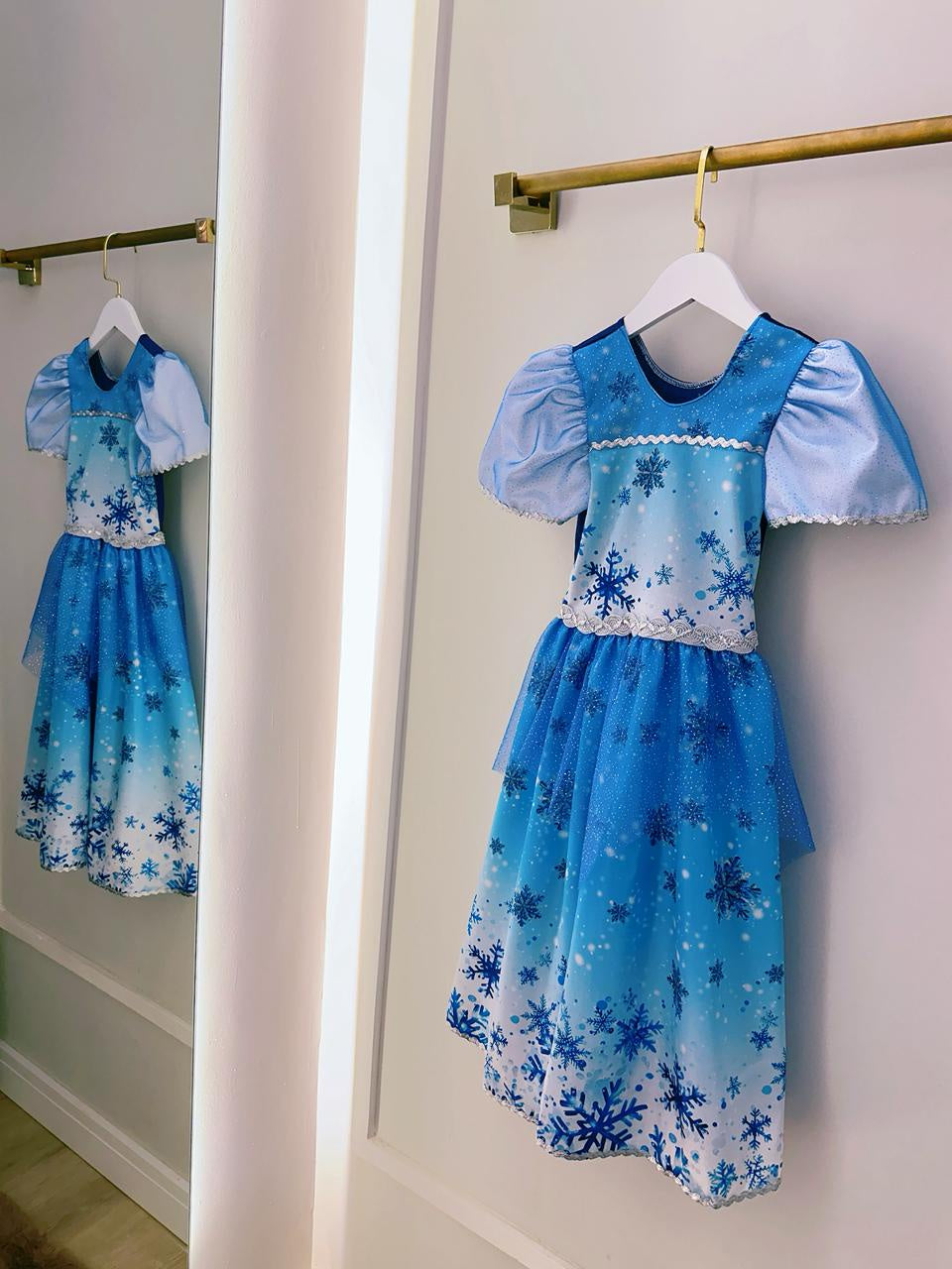 Vestido Infantil de Princesa Frozen com Luvas para Festas
