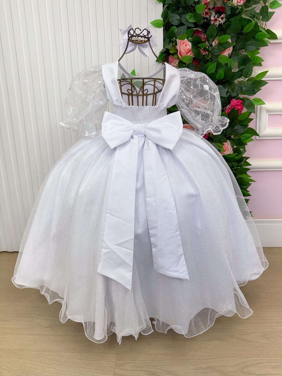 Vestido Longo Branco com Bordados Florais e Tule para Daminhas