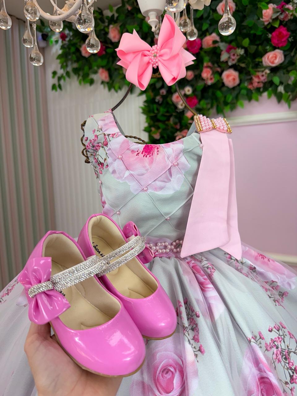 Vestido Floral Rosa e Verde Claro em Tule para Festas Infantis