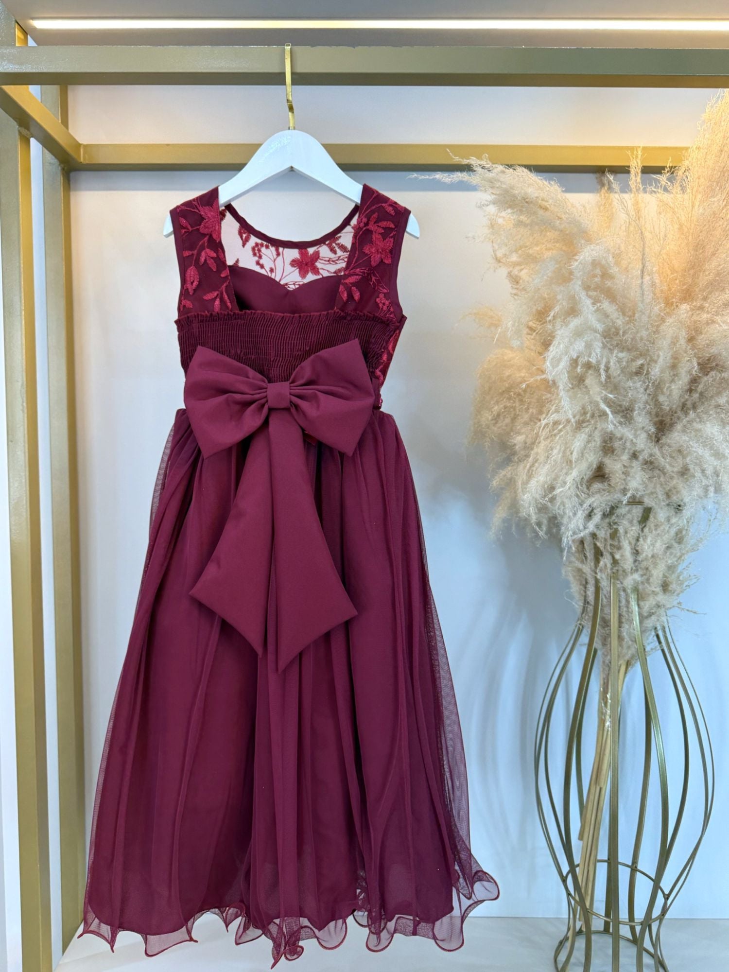 Vestido Longo Infantil Marsala com Renda para Festas e Casamentos